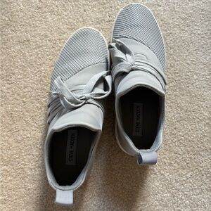 Steve Madden Lancer Grey sneakers